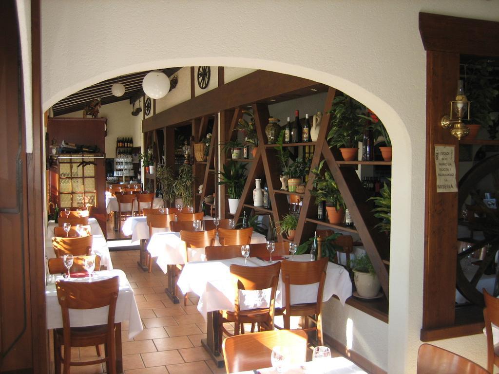 Motel Le Léman Commugny Esterno foto